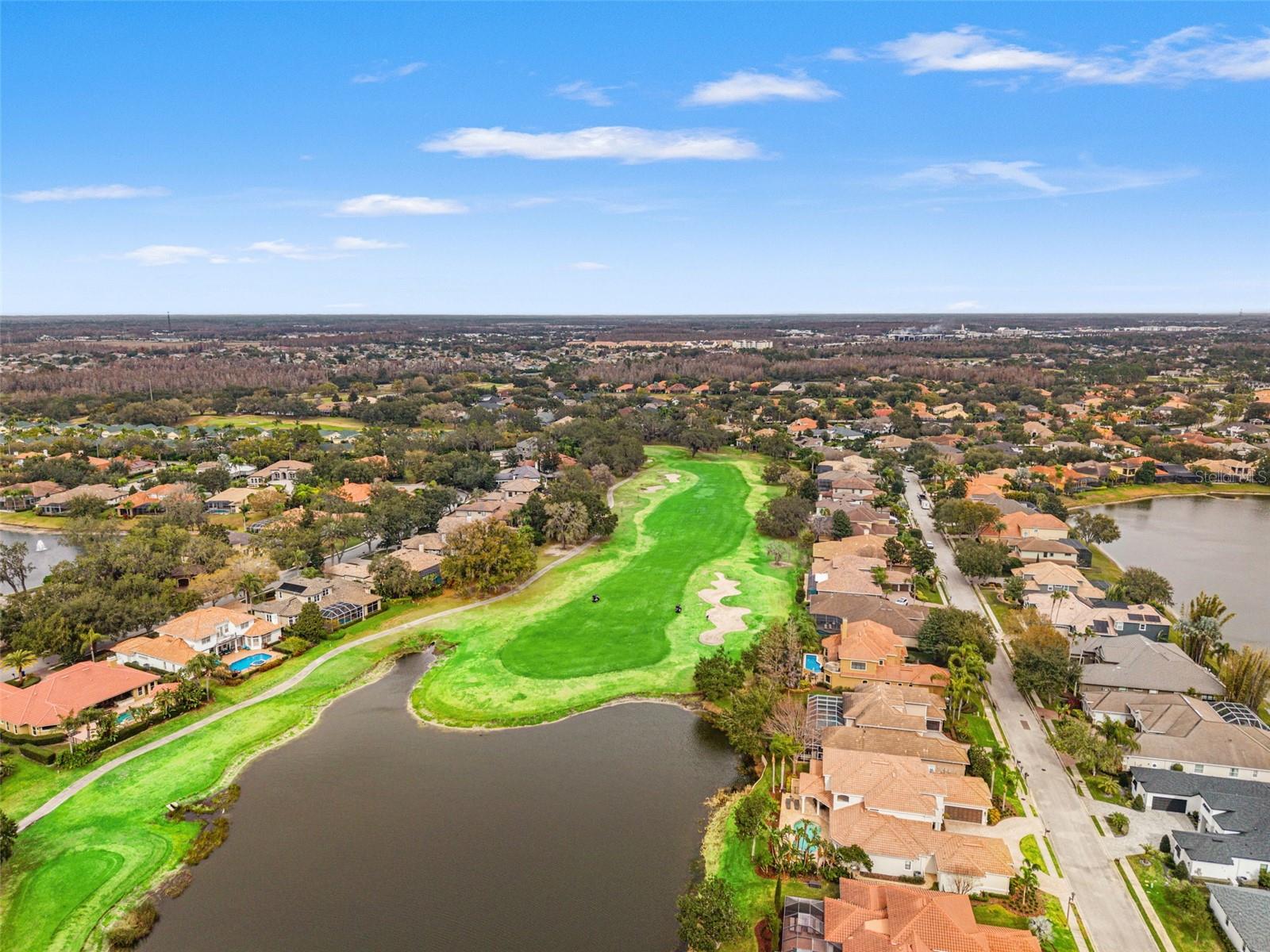 CHAMPIONS CLUB - Residential