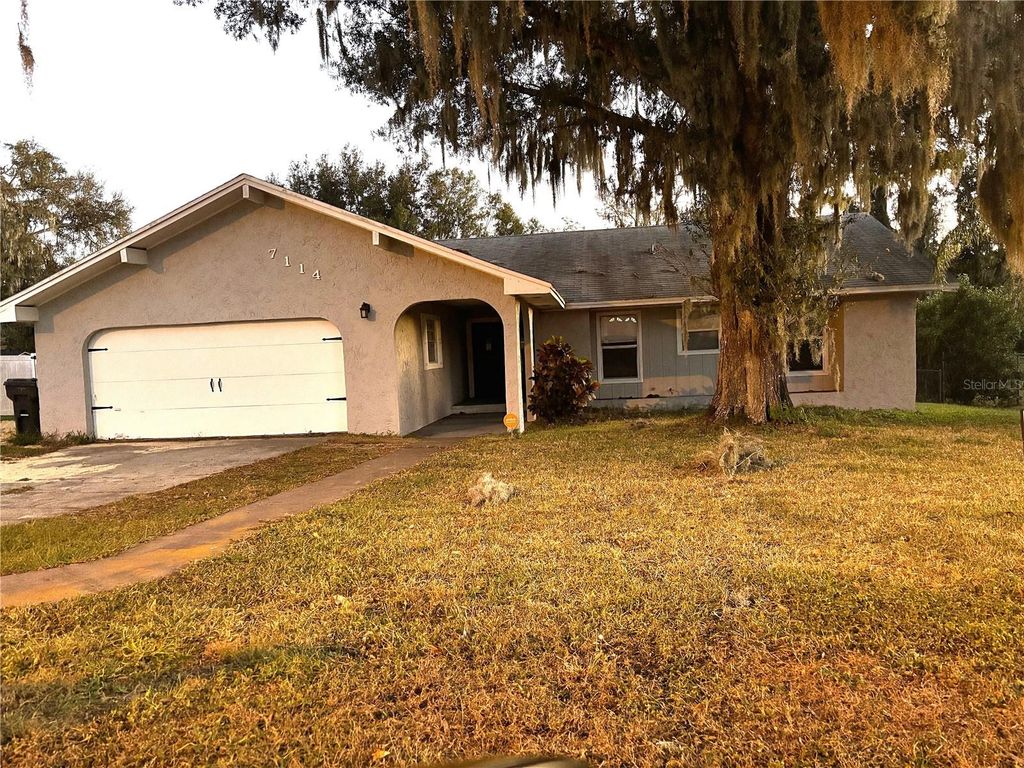 Photo of 7114 Sheffield Drive, Lakeland, FL 33810 (MLS # L4957588)