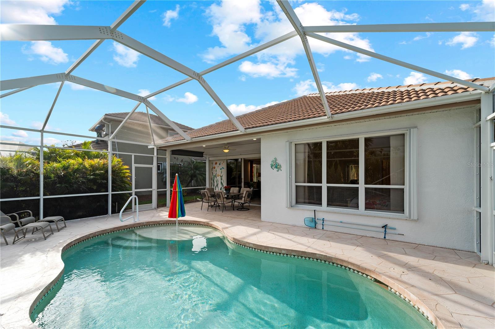 RIVERWOOD - Residential