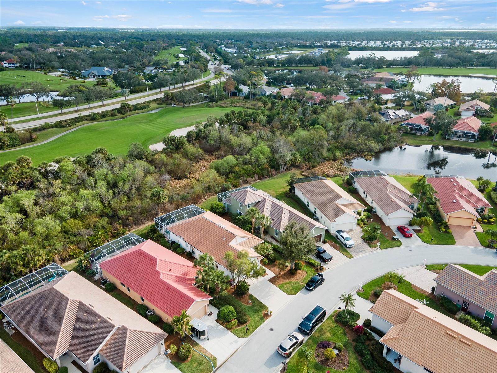 RIVERWOOD - Residential