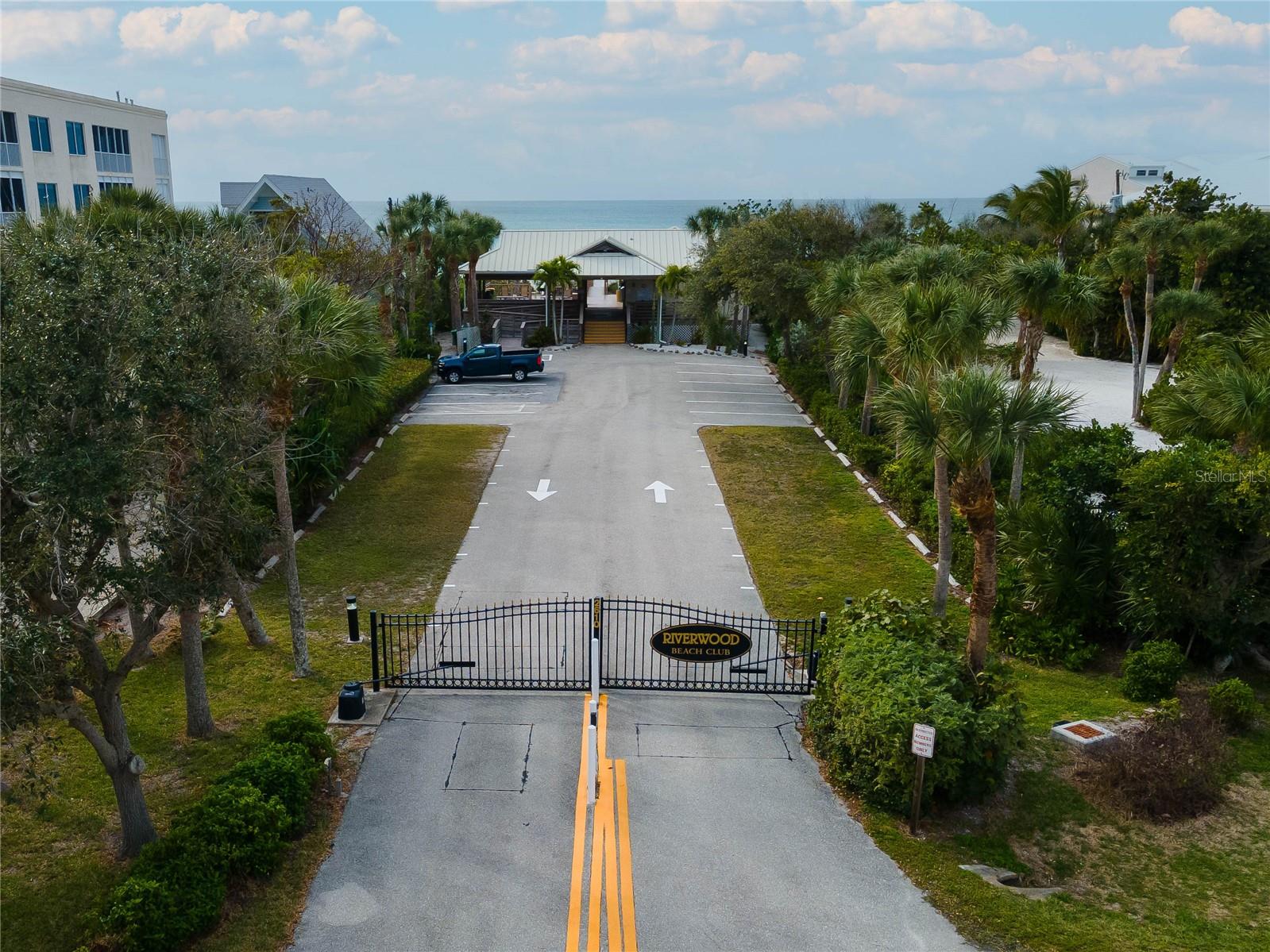 RIVERWOOD - Residential