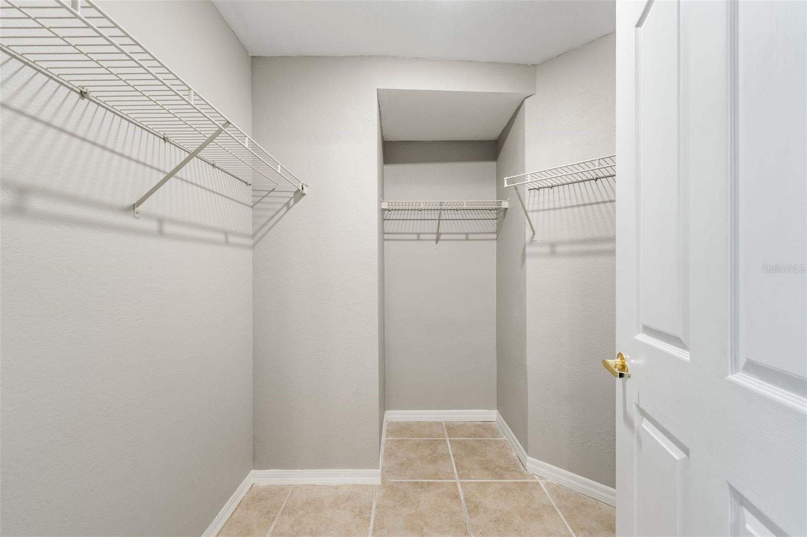 CHARLESTON PLACE - Residential