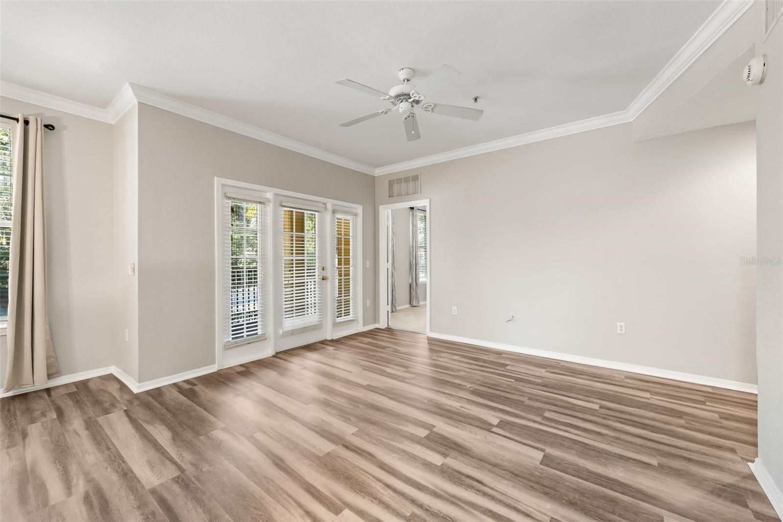 CHARLESTON PLACE - Residential