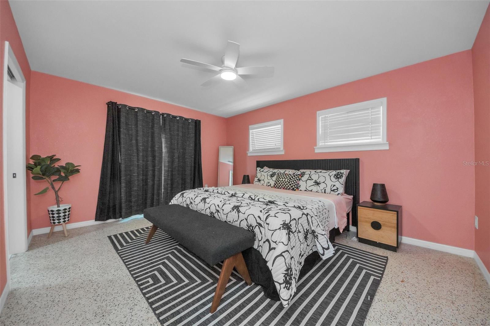 ST PETERSBURG BEACH NORTH UNIT 7 - Residential