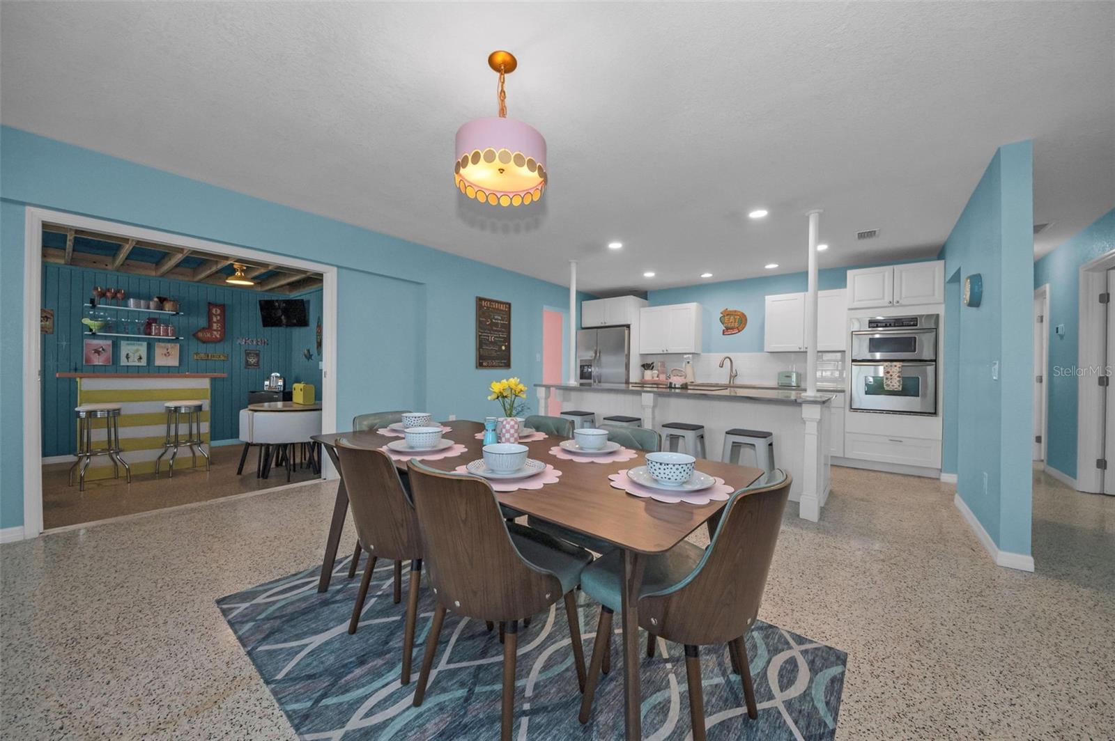 ST PETERSBURG BEACH NORTH UNIT 7 - Residential