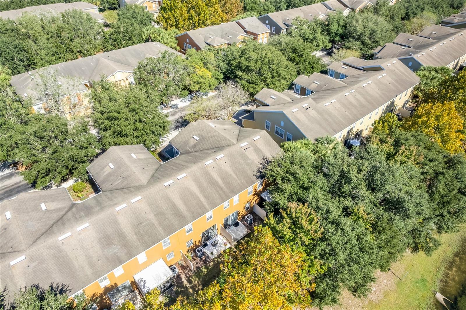 CLAYTON CROSSING TWNHMS - Residential