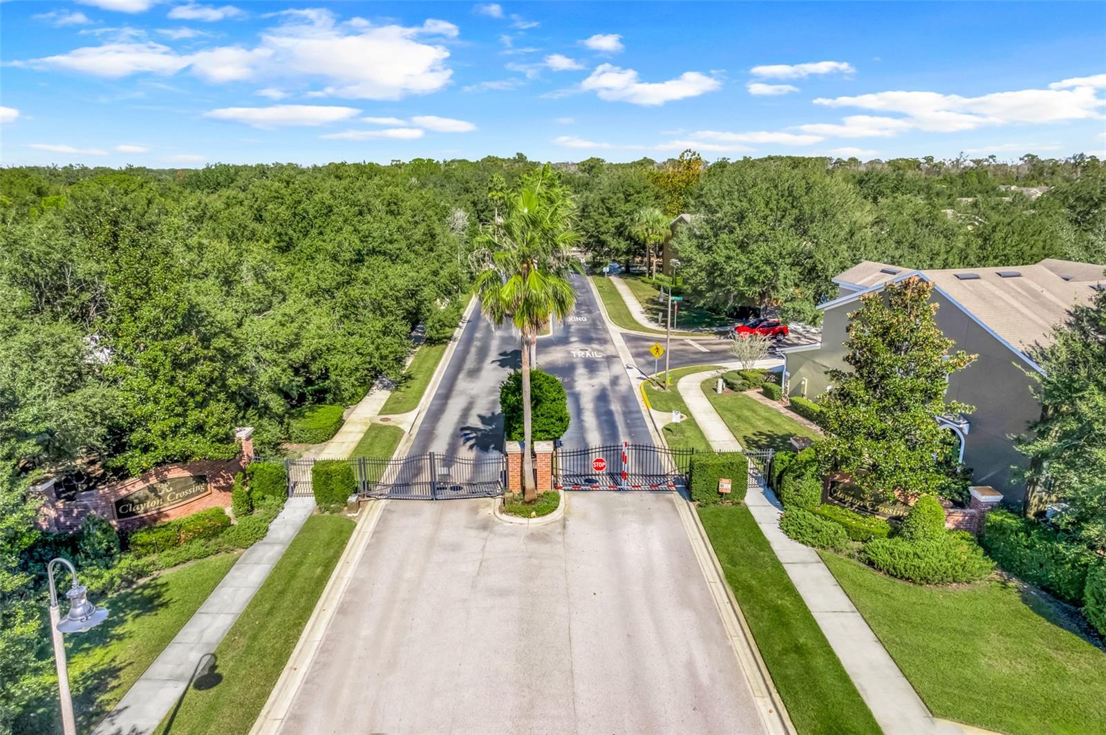 CLAYTON CROSSING TWNHMS - Residential