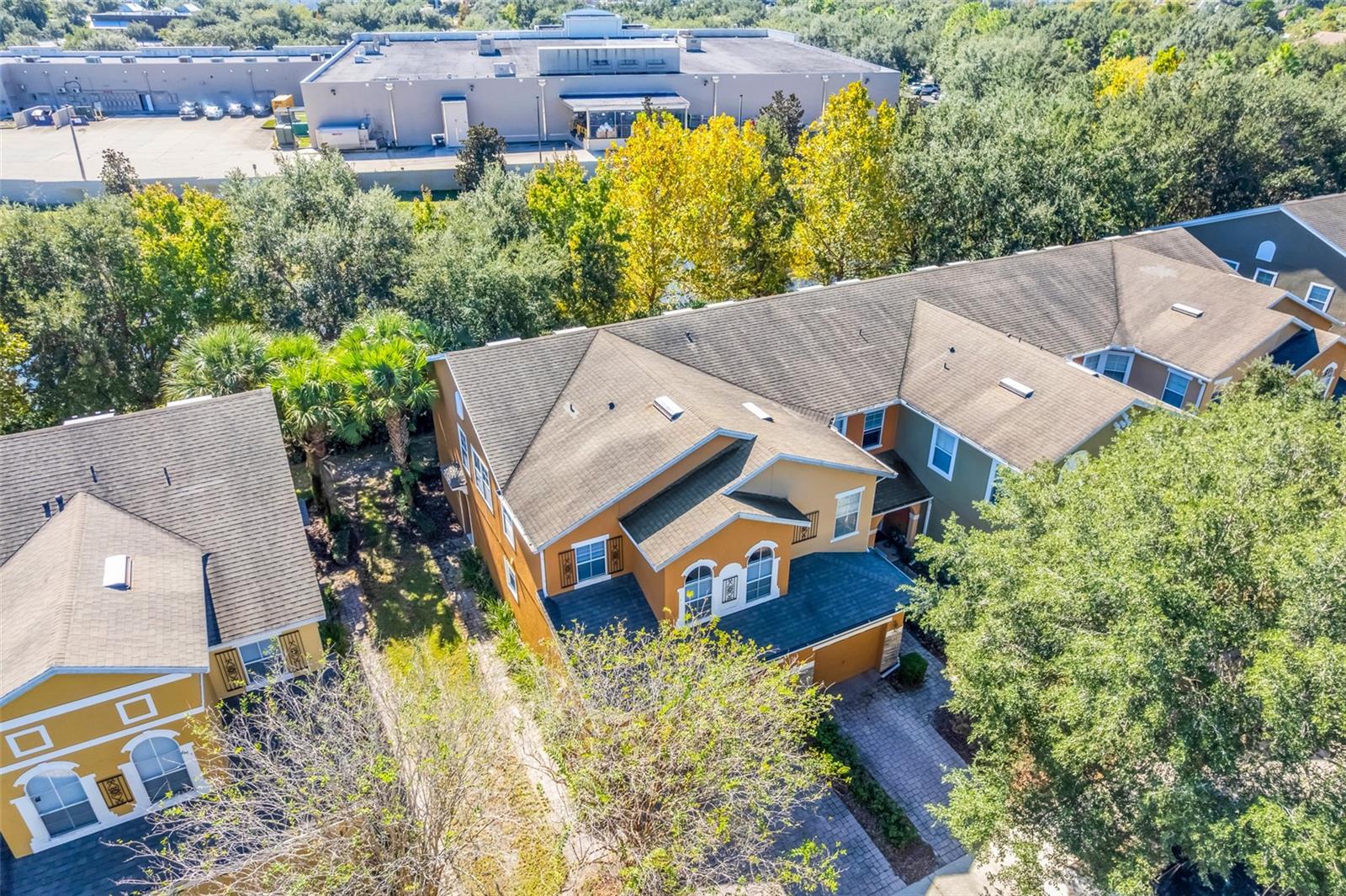 CLAYTON CROSSING TWNHMS - Residential