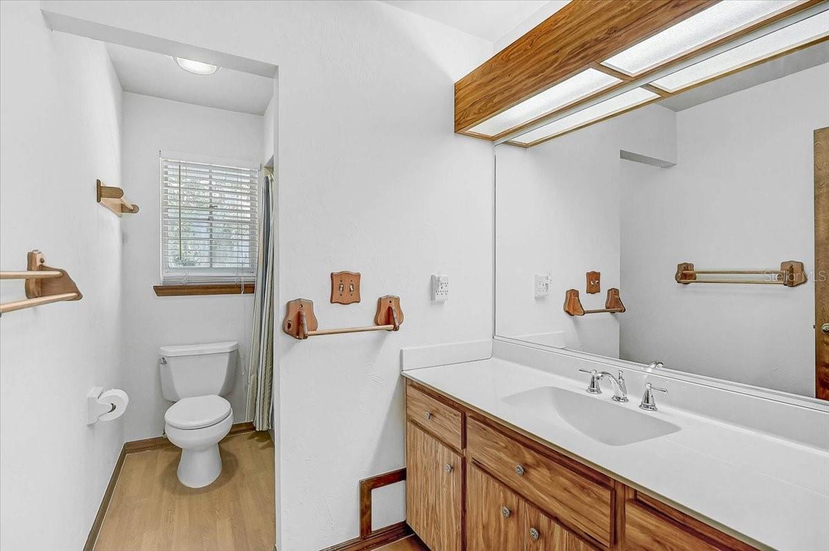 TOBERO WOODS - Residential