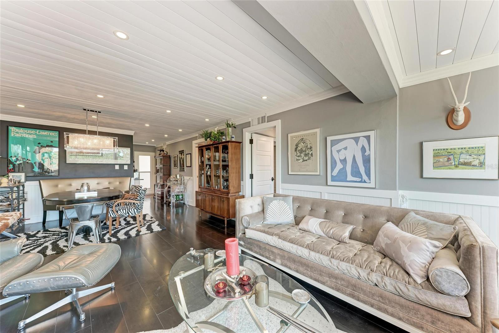 33 S GULFSTREAM AVENUE 306