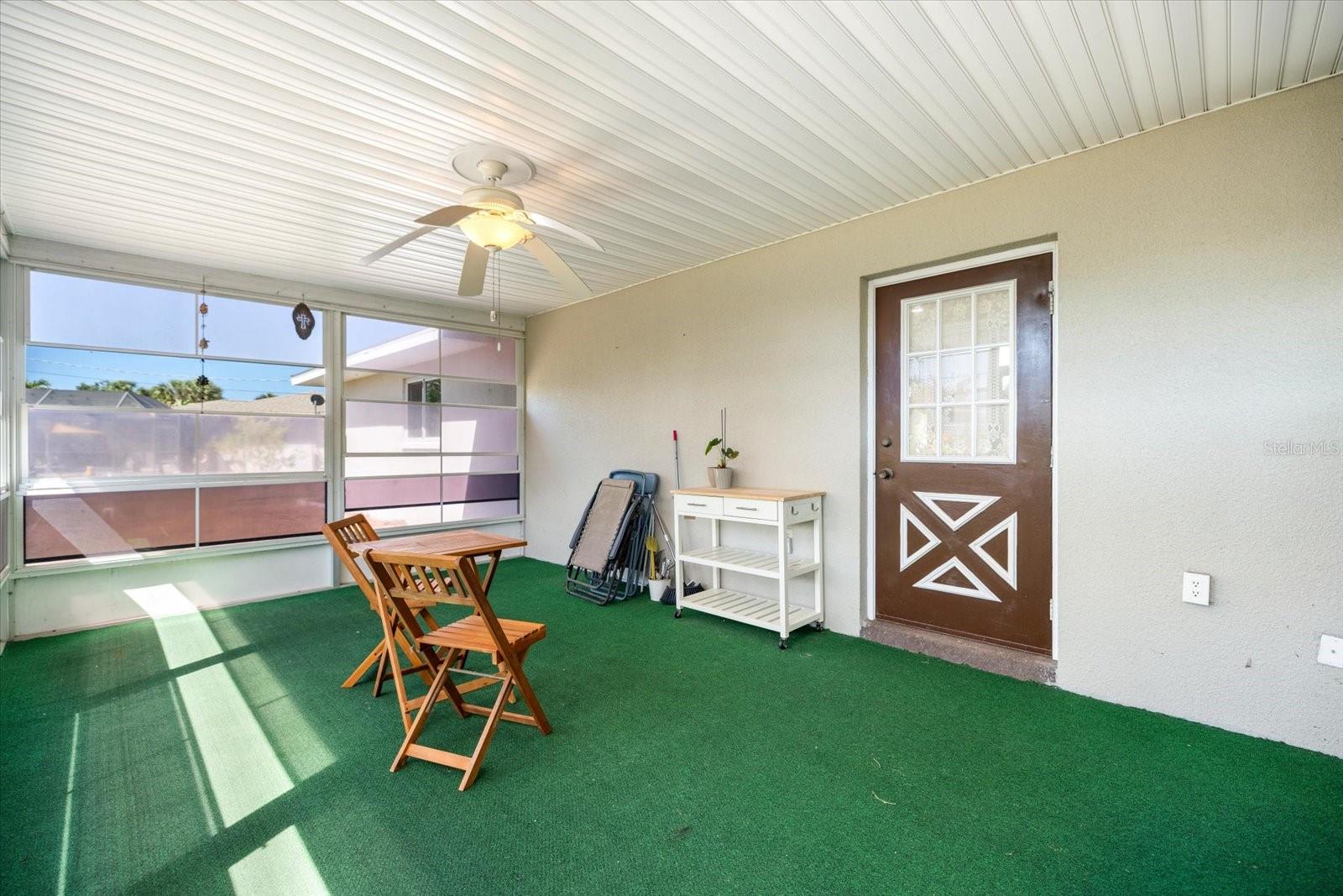 SOUTH VENICE - Residential