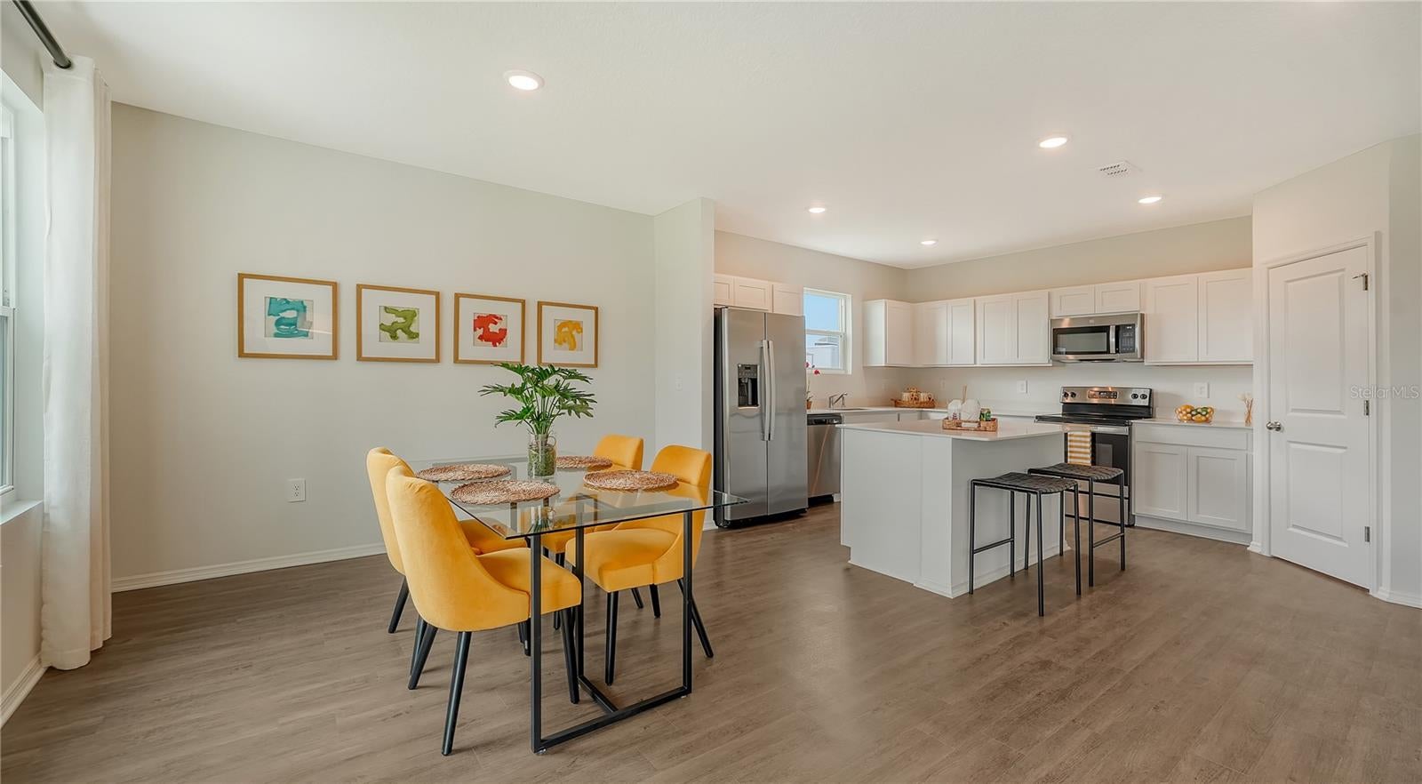 11387 LAKE LOUISA TERRACE