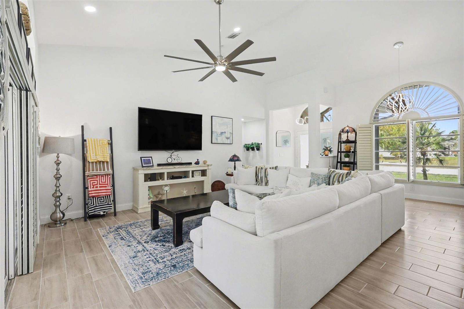 PUNTA GORDA ISLES SEC 18 - Residential