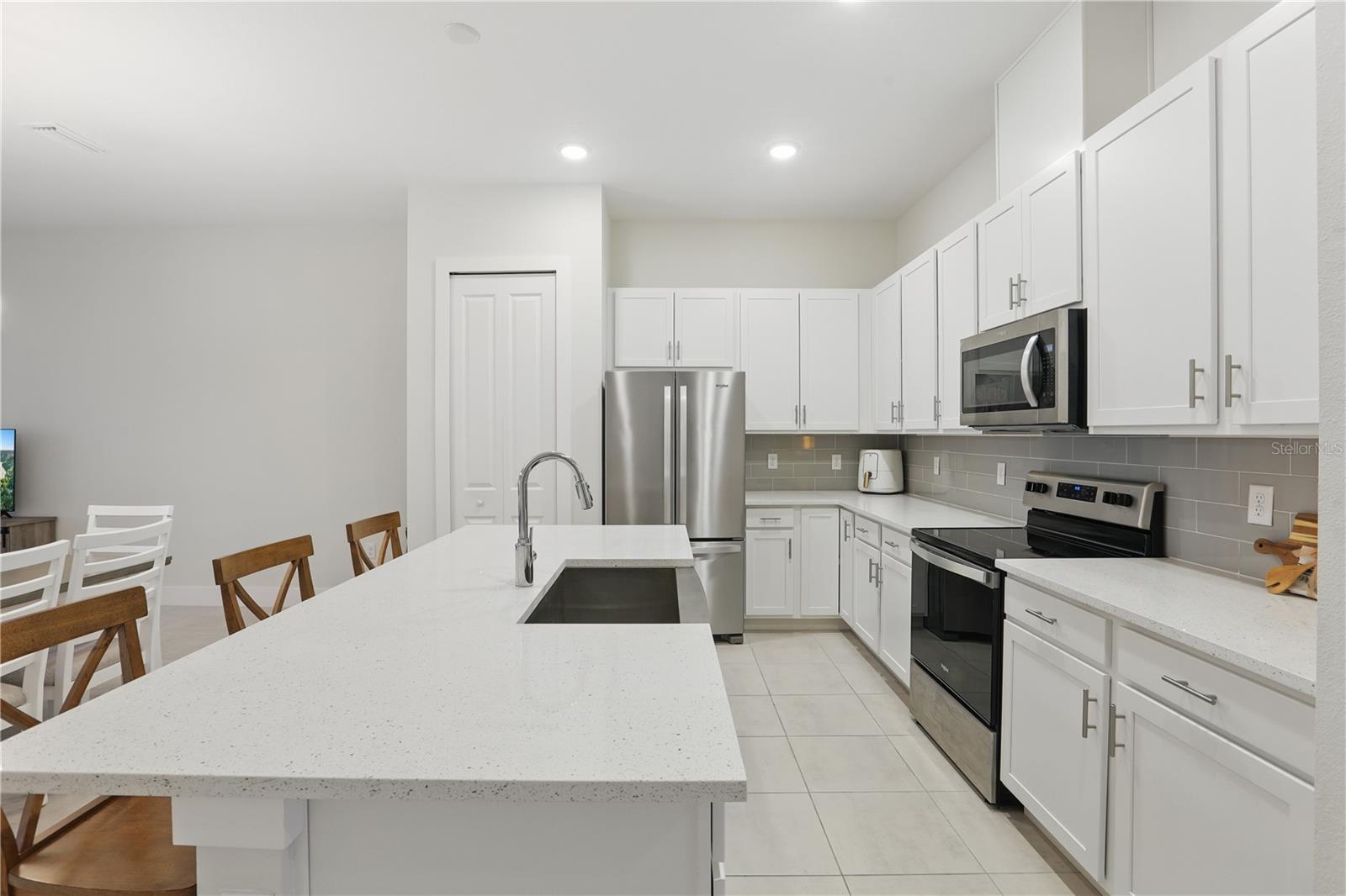 BRENTWOOD LANDING - Residential