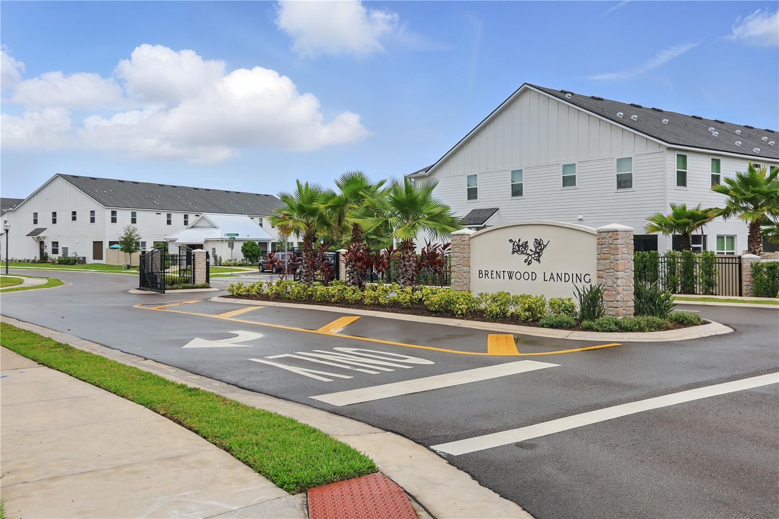 BRENTWOOD LANDING - Residential