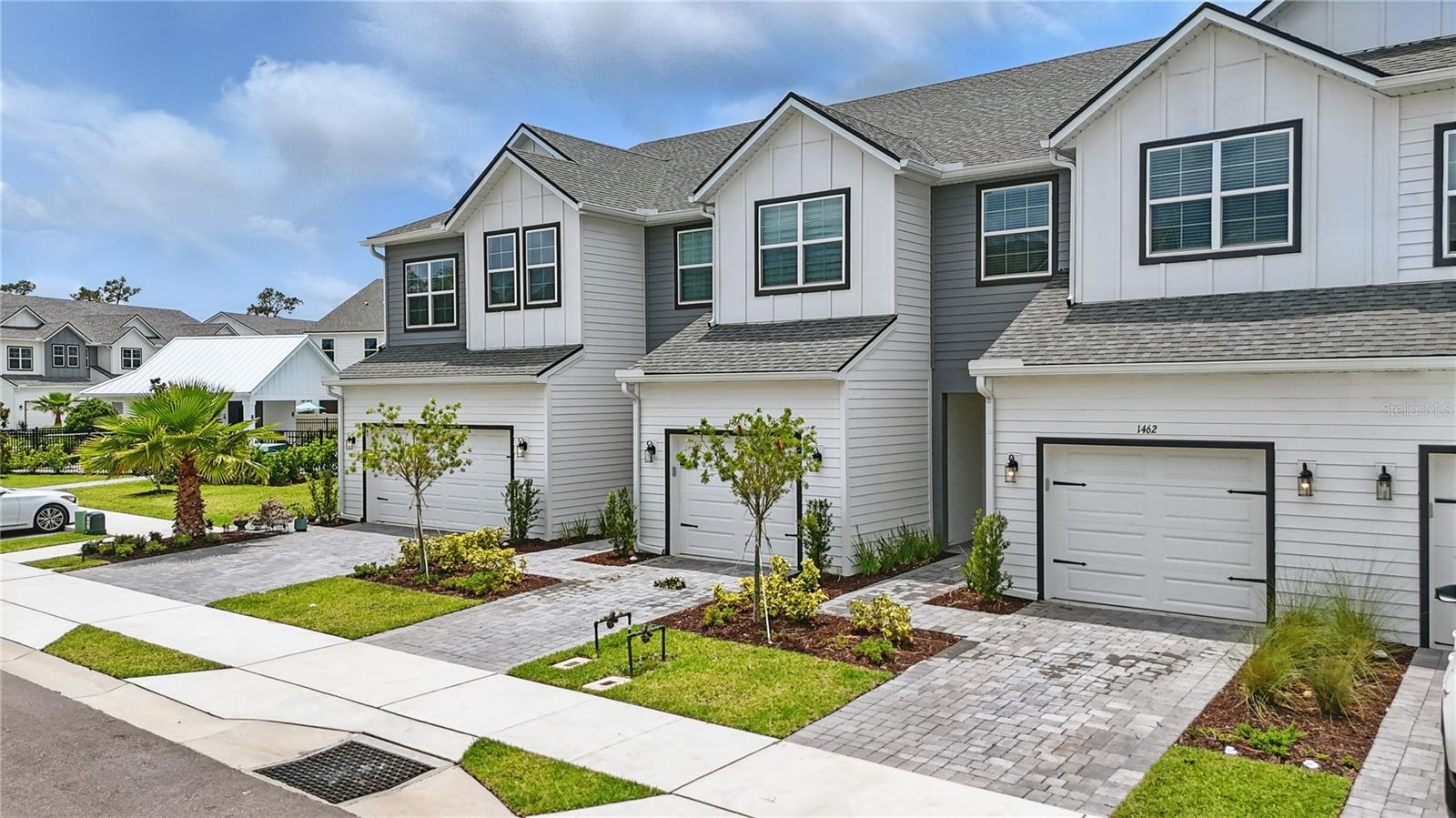 BRENTWOOD LANDING - Residential