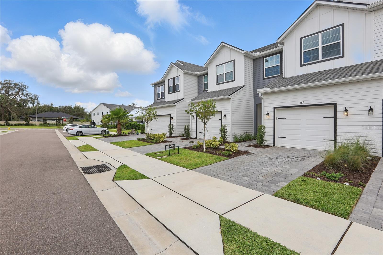 BRENTWOOD LANDING - Residential