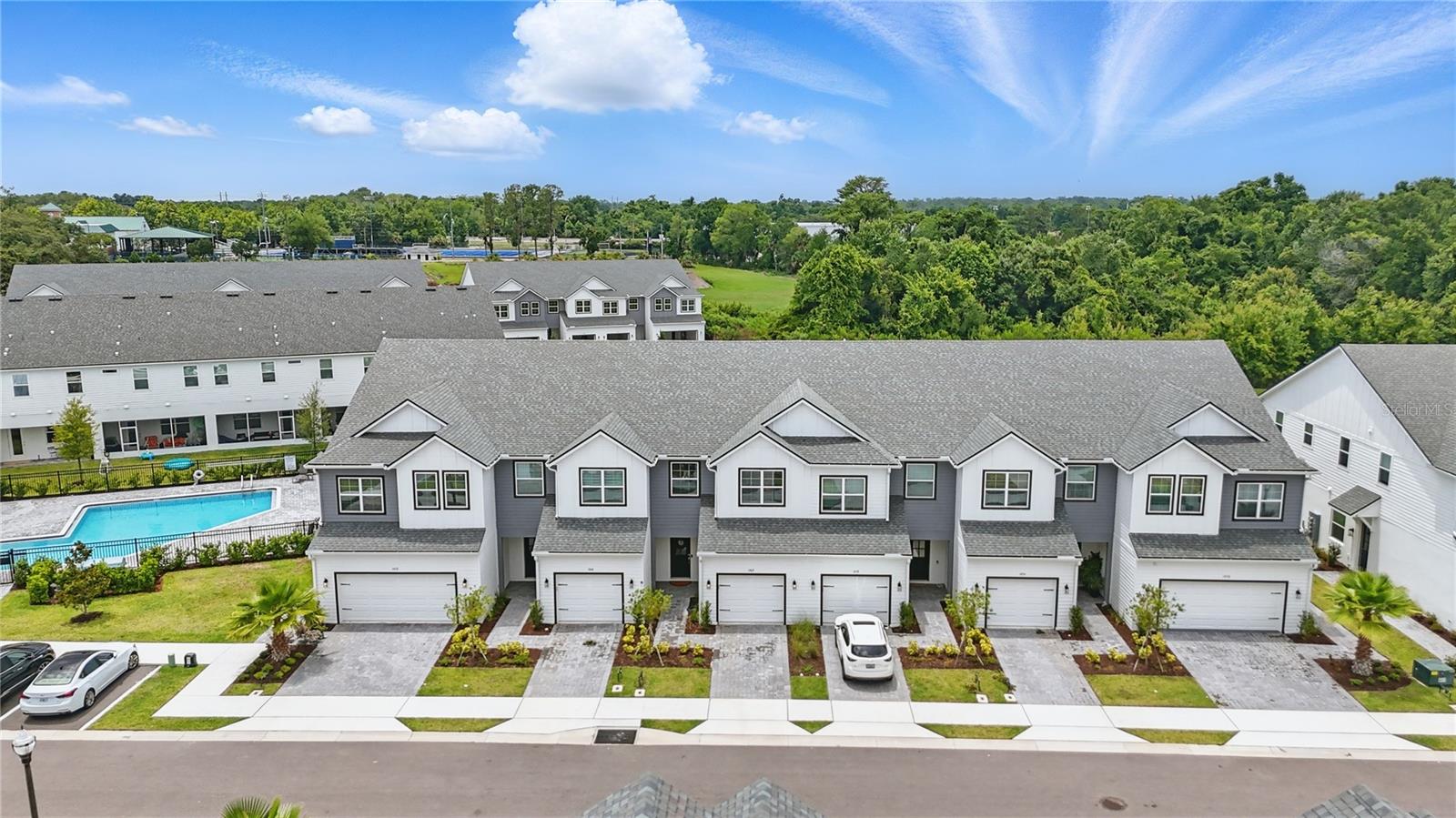 BRENTWOOD LANDING - Residential