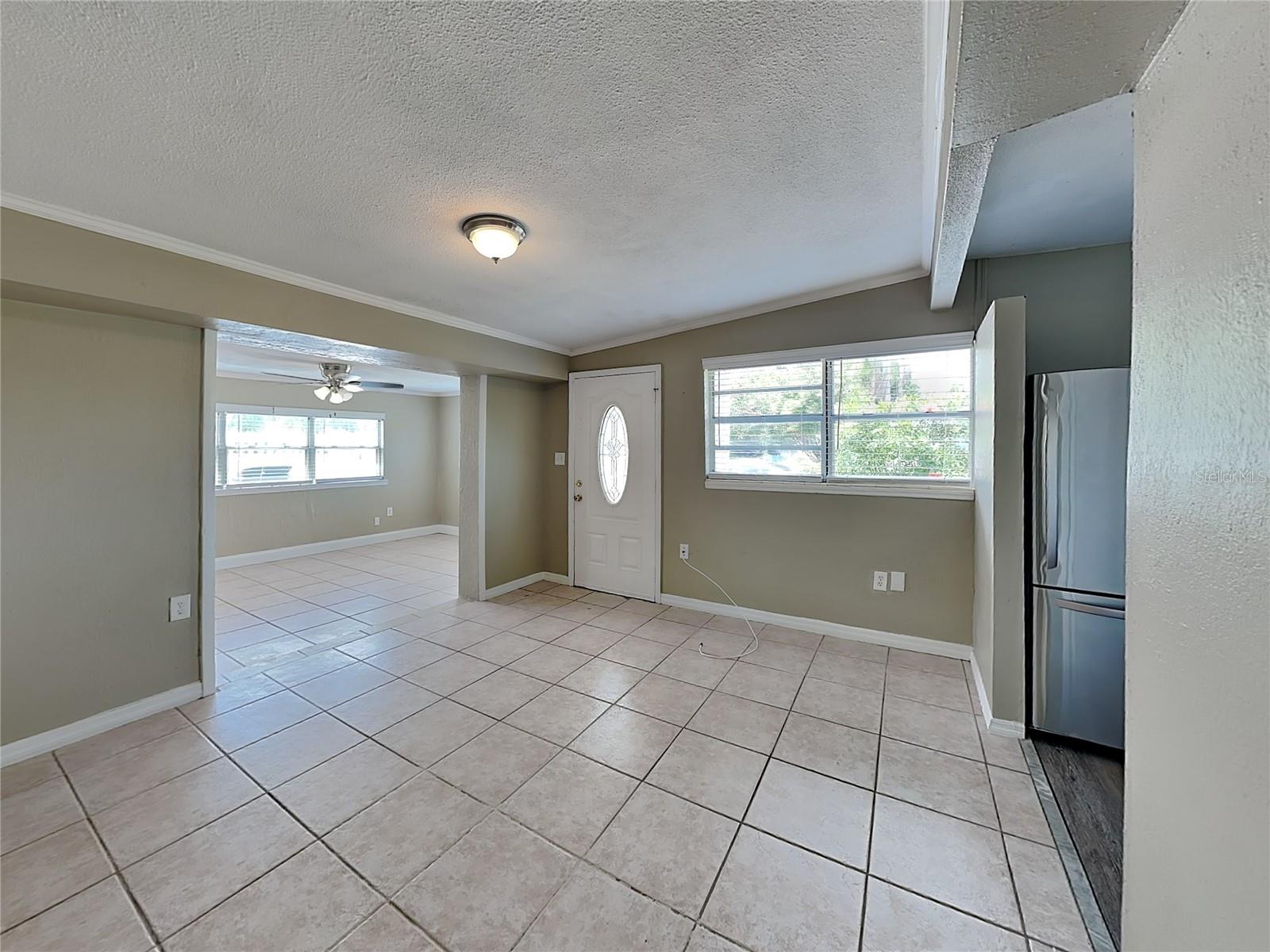 SHADOWLAWN - Residential Lease
