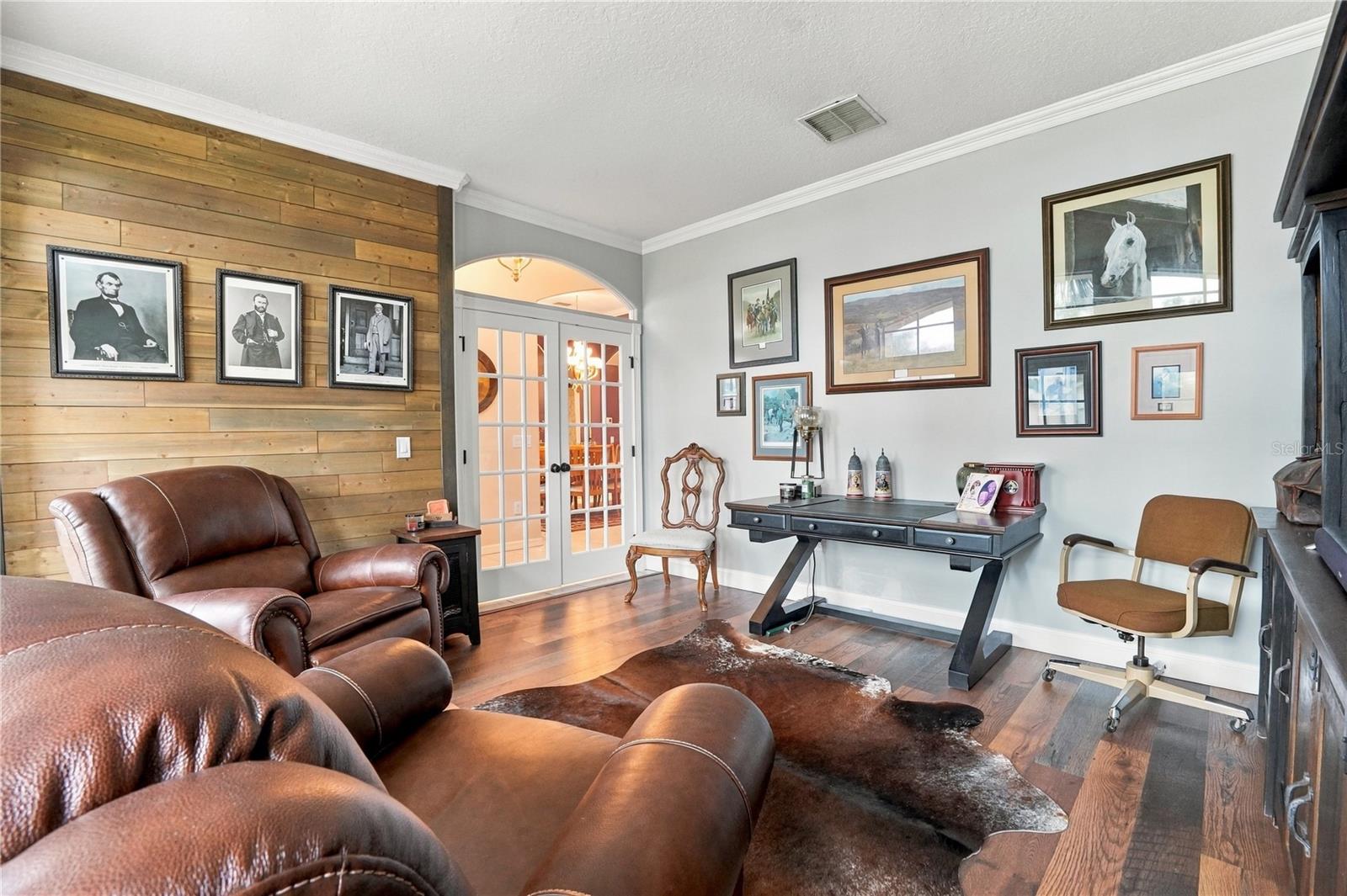 1954 WILLOW WOOD DRIVE