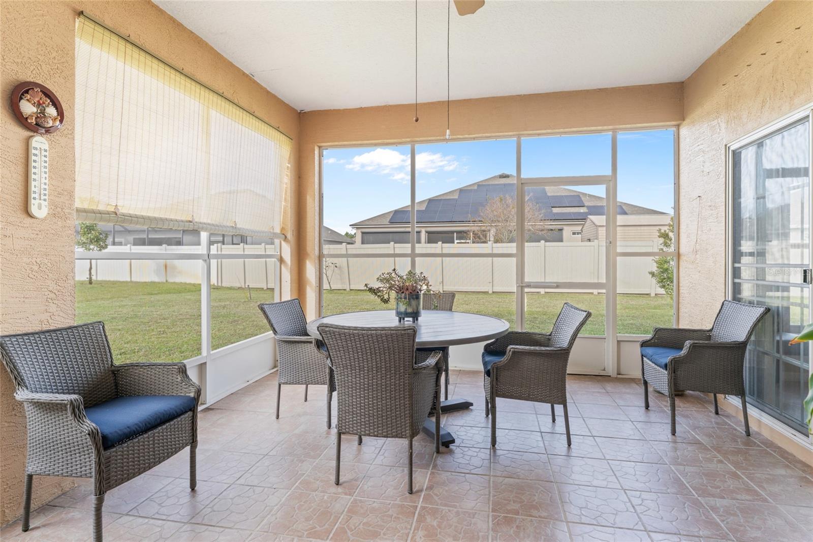 04 FAIRWAYS - Residential