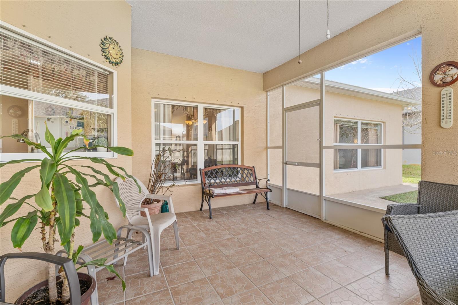 04 FAIRWAYS - Residential