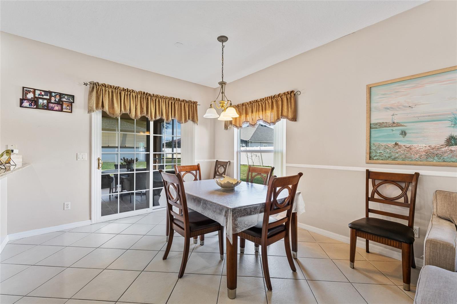 04 FAIRWAYS - Residential