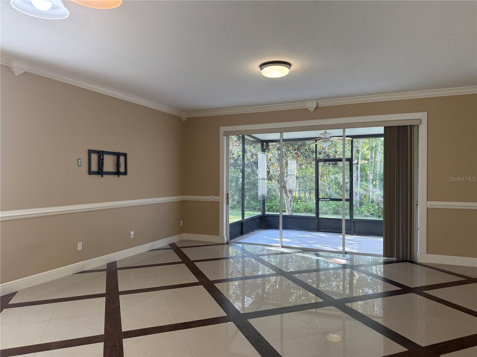 934 ROCK HARBOR AVENUE