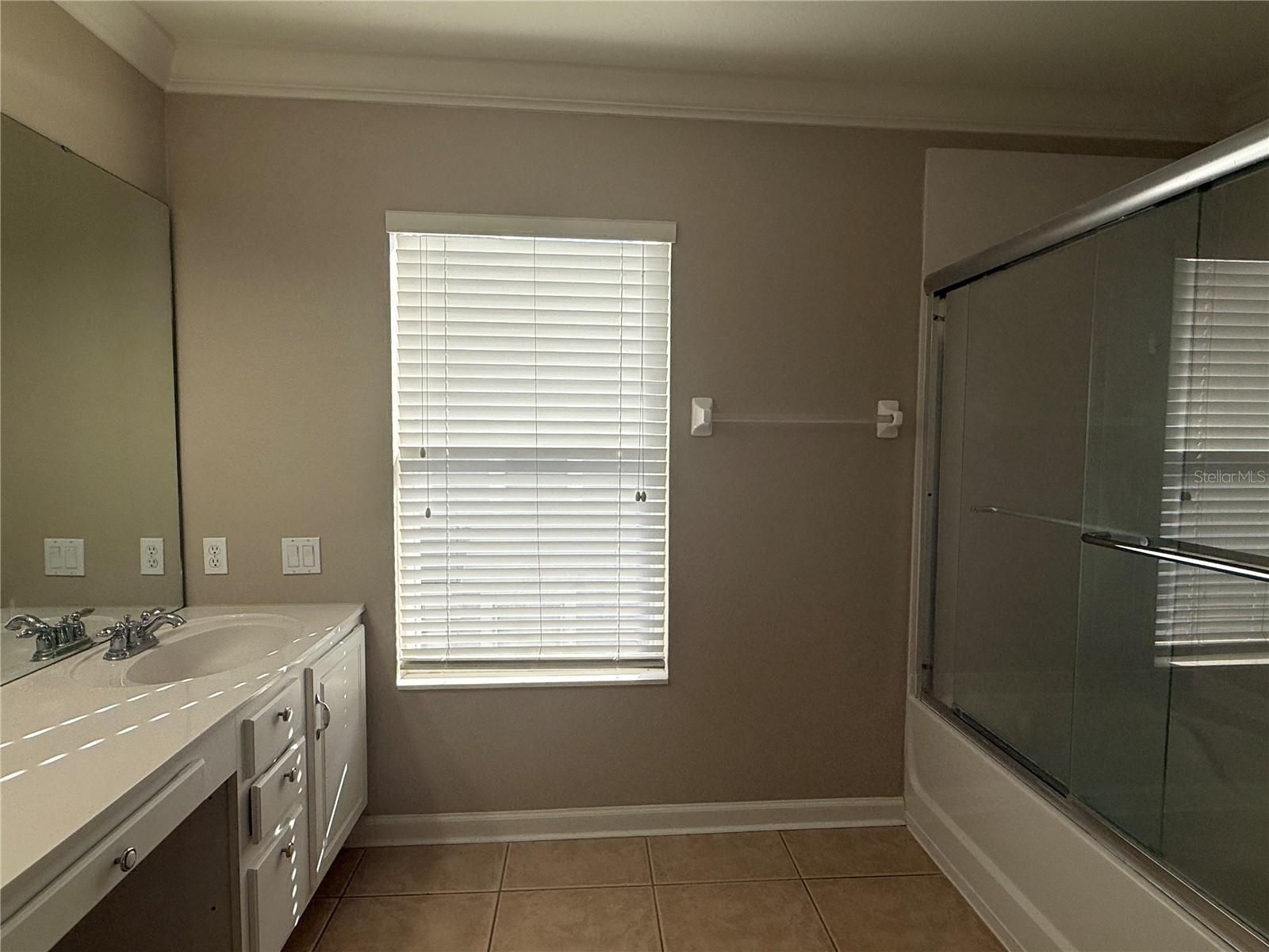 SPRING ISLE - Residential Lease