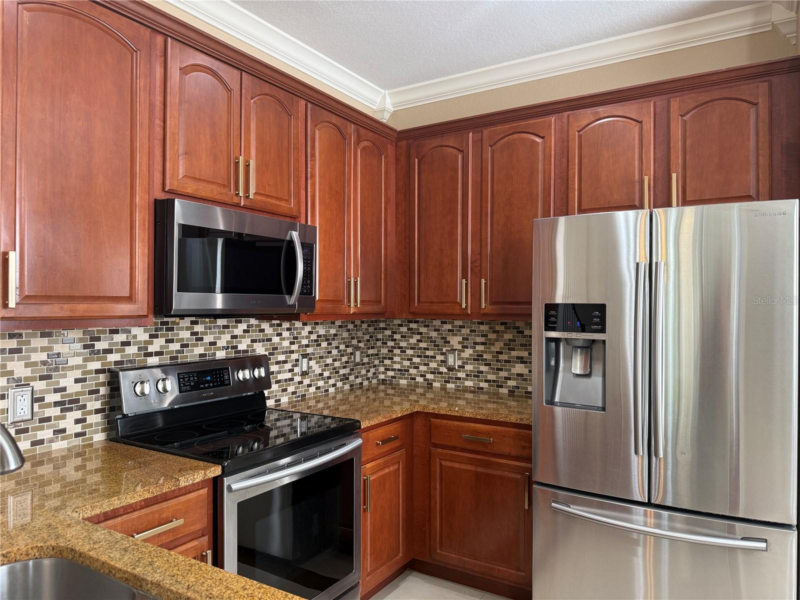 SPRING ISLE - Residential Lease