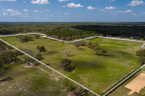 Tiny photo for 1100 SW 110th Avenue, Ocala, FL 34481 (MLS # OM720691)