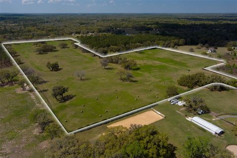 Tiny photo for 1100 SW 110th Avenue, Ocala, FL 34481 (MLS # OM720691)