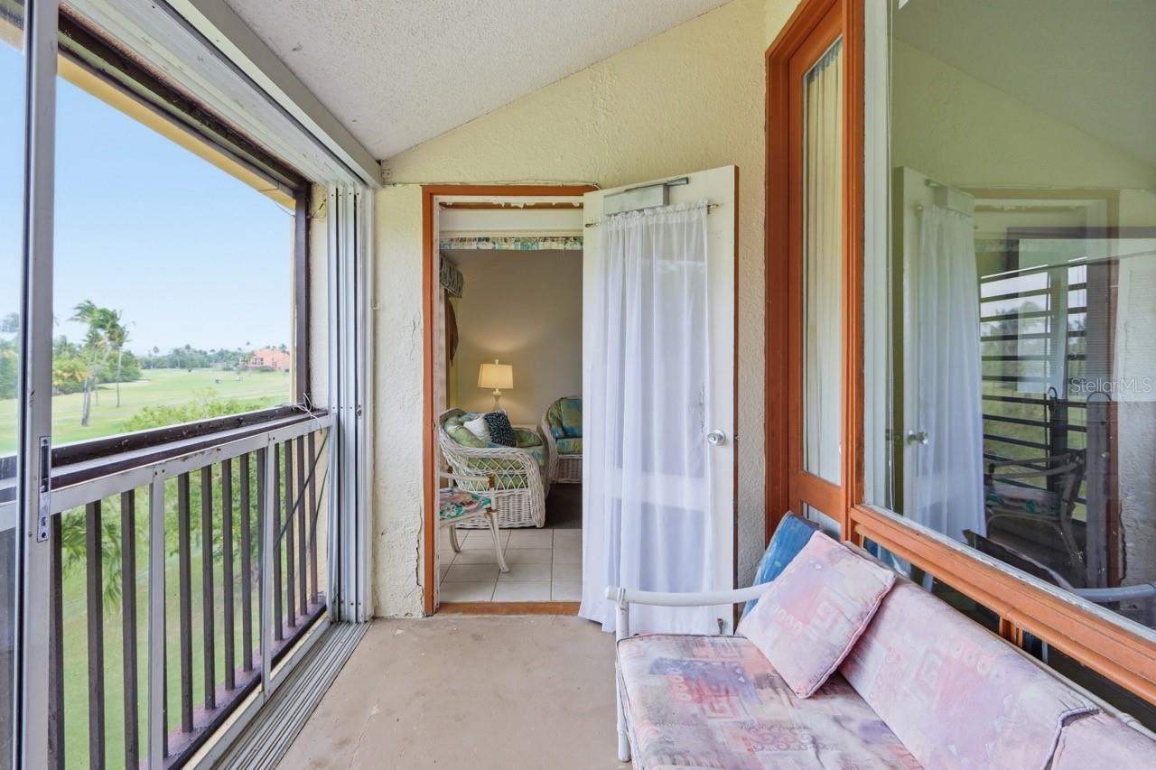 BEACH VILLAGE - Residential