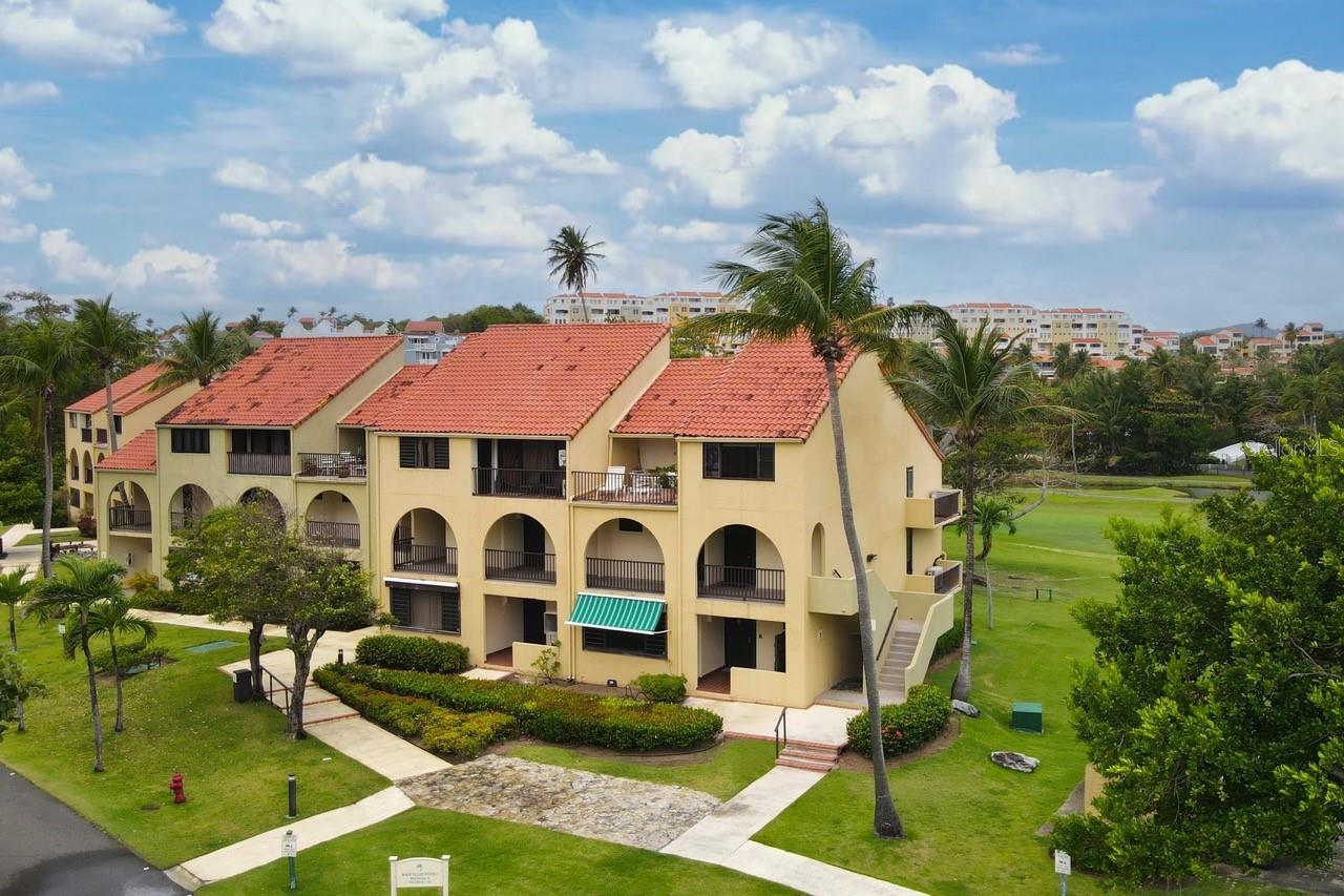 BEACH VILLAGE - Residential