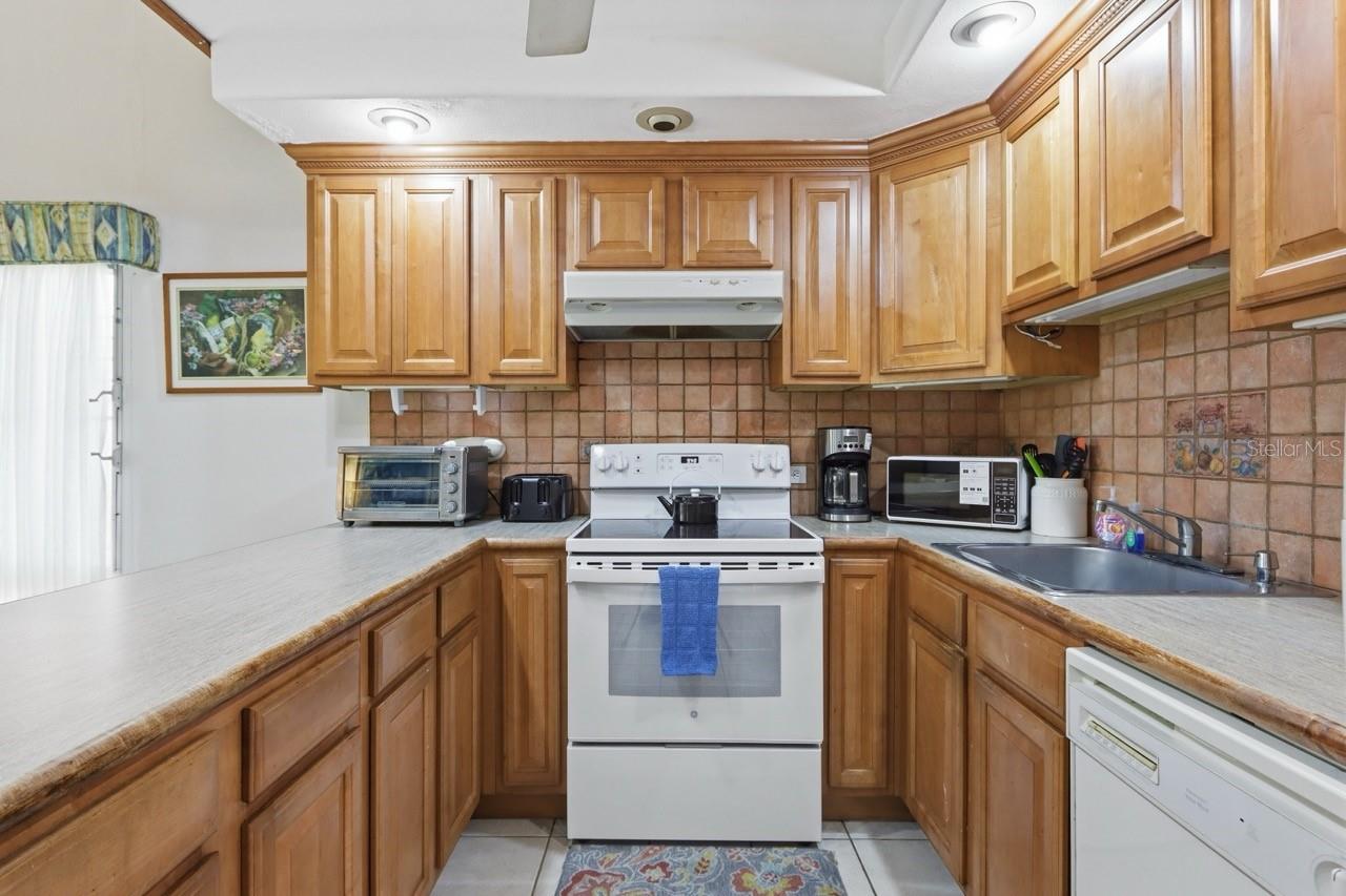 BEACH VILLAGE - Residential