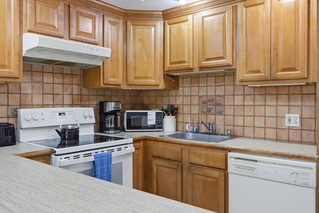 BEACH VILLAGE - Residential