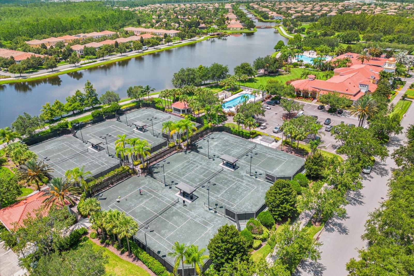 VILLAGEWALK/LK NONAC - Residential Lease