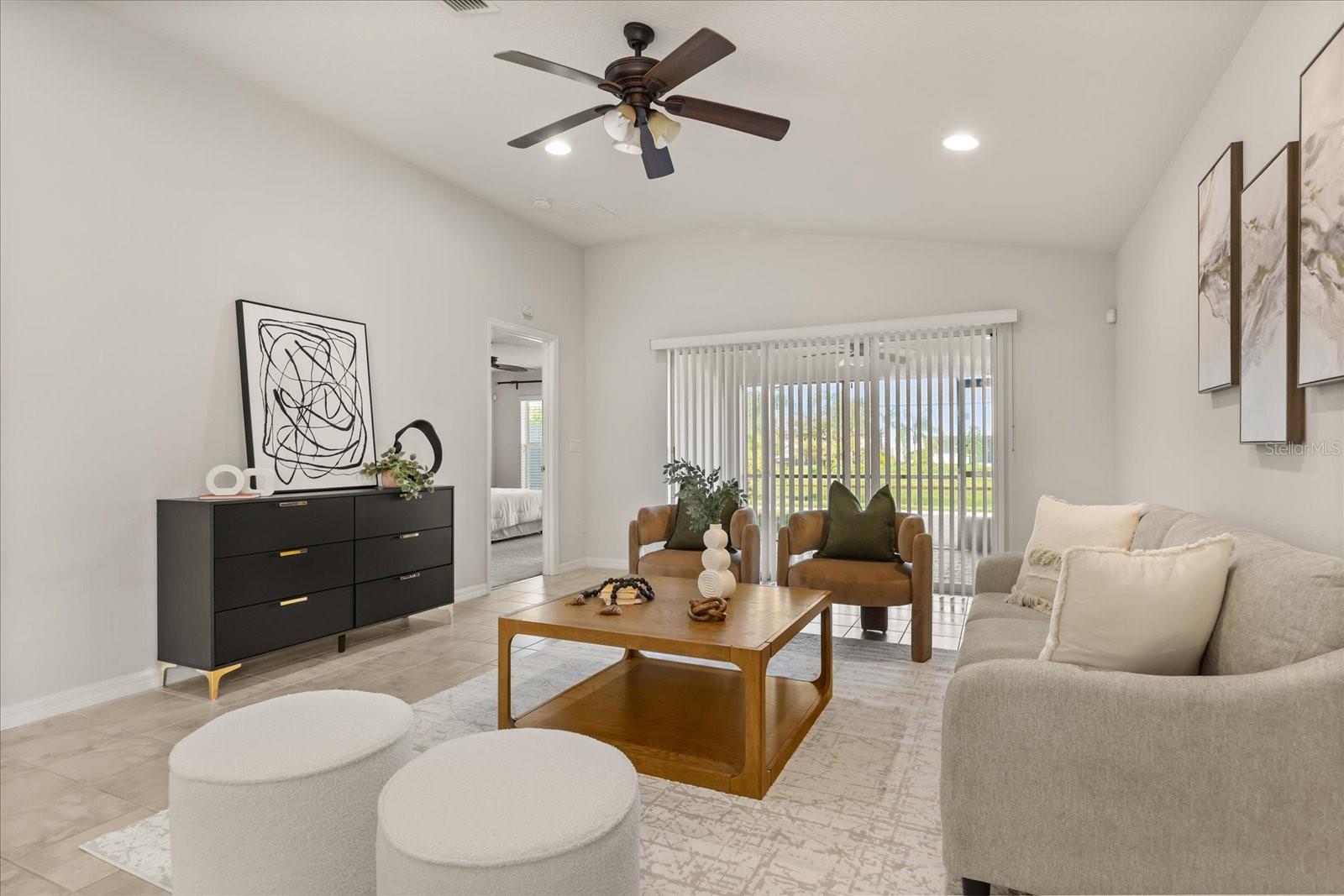 VILLAGEWALK/LK NONAC - Residential Lease