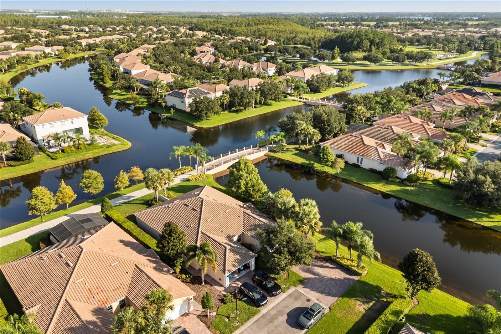 VILLAGEWALK/LK NONAC - Residential Lease