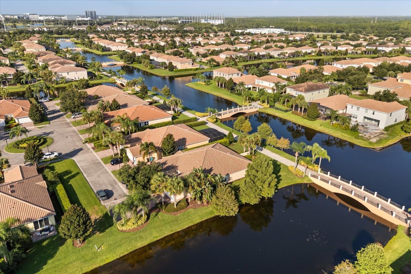 VILLAGEWALK/LK NONAC - Residential Lease