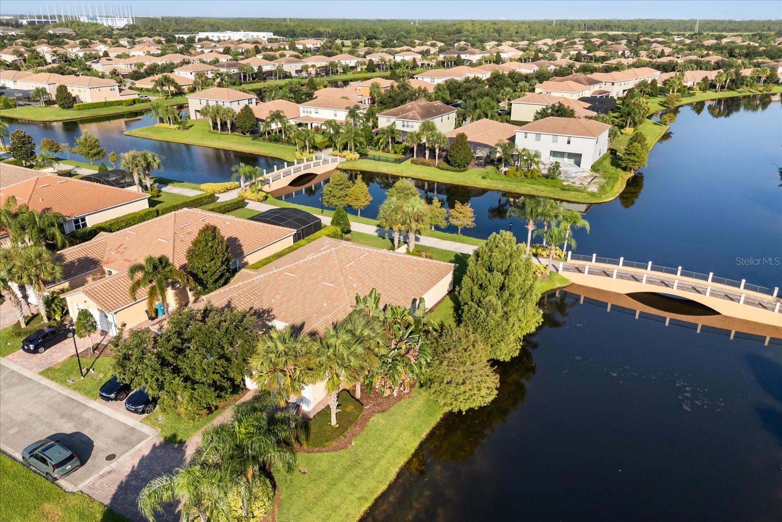 VILLAGEWALK/LK NONAC - Residential Lease