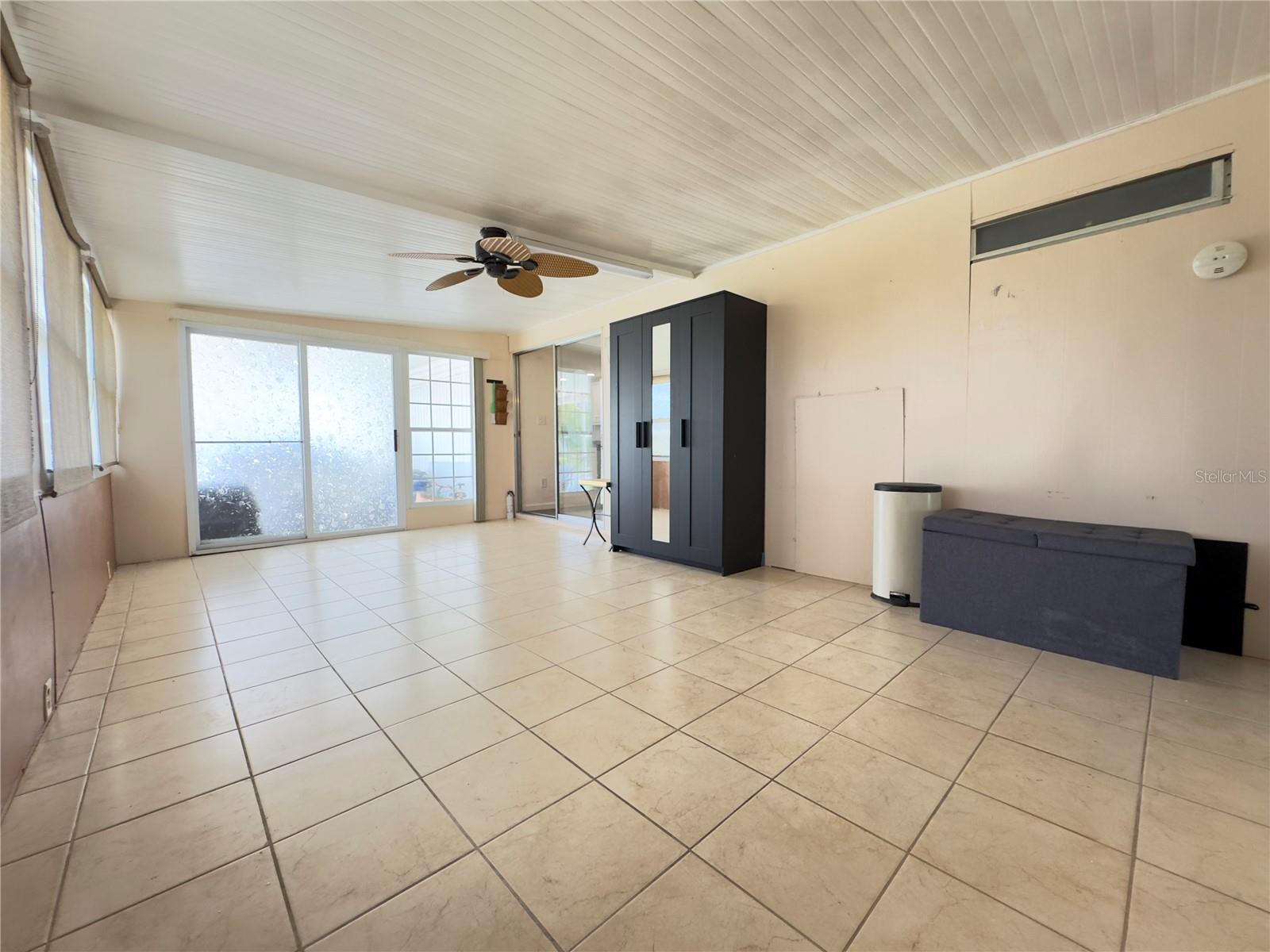 HARBOR COVE - Residential