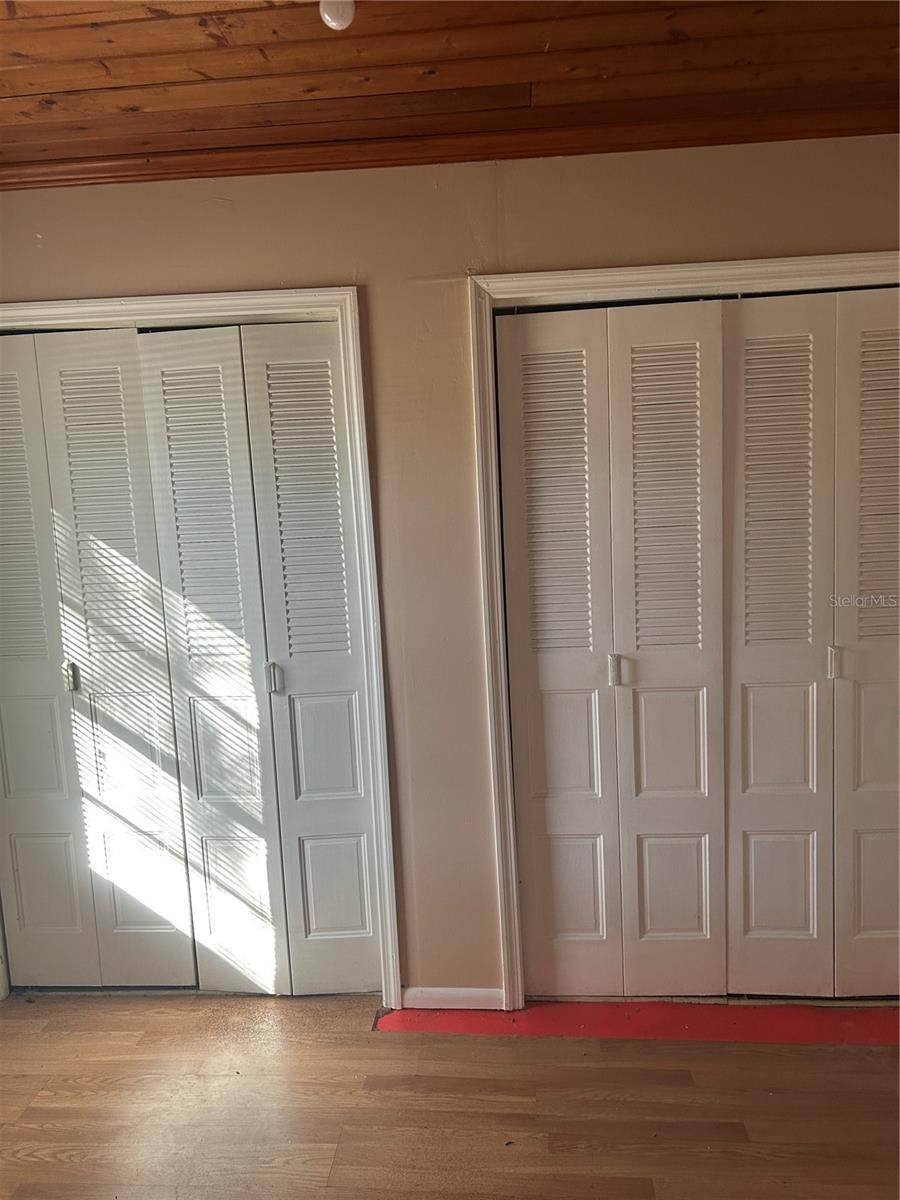 LAWNDALE SUB - Residential