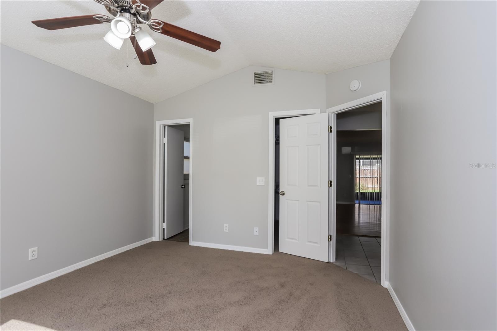 OAKDALE RIVERVIEW ESTATES UN 2 - Residential