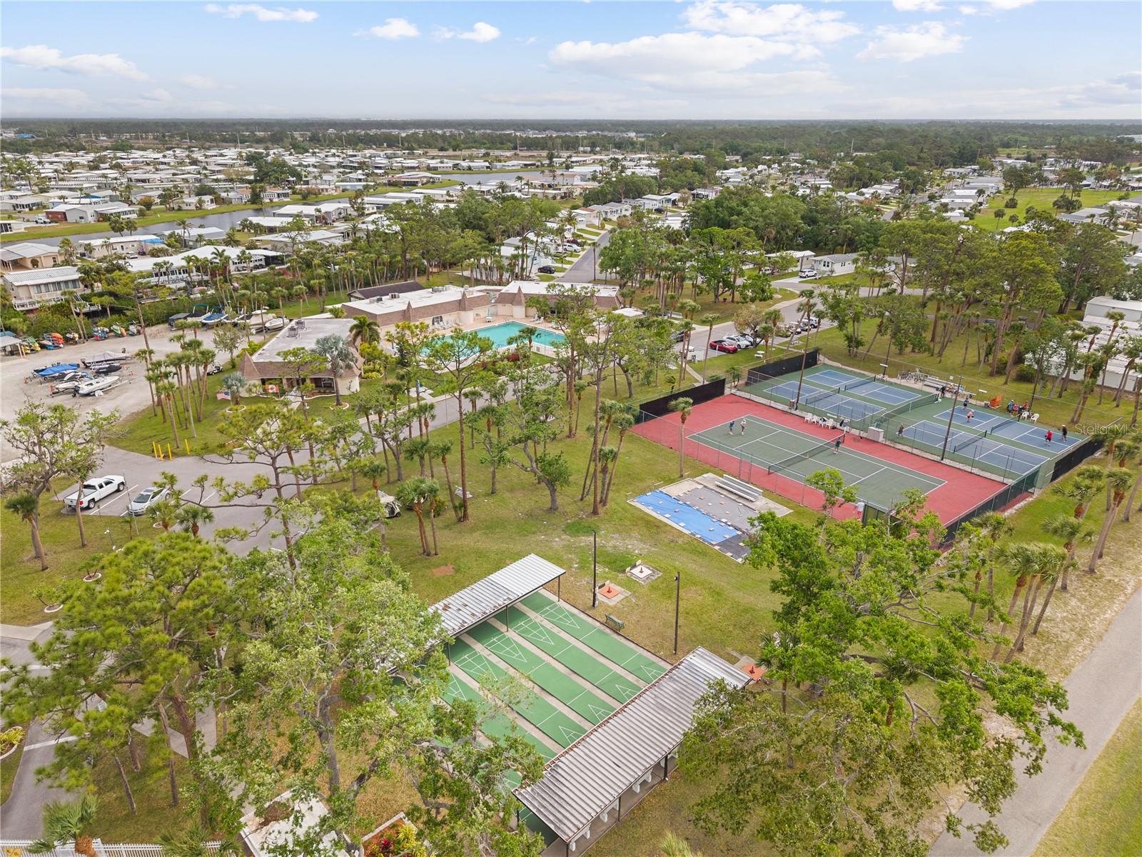 KINGS GATE SEC I - Residential