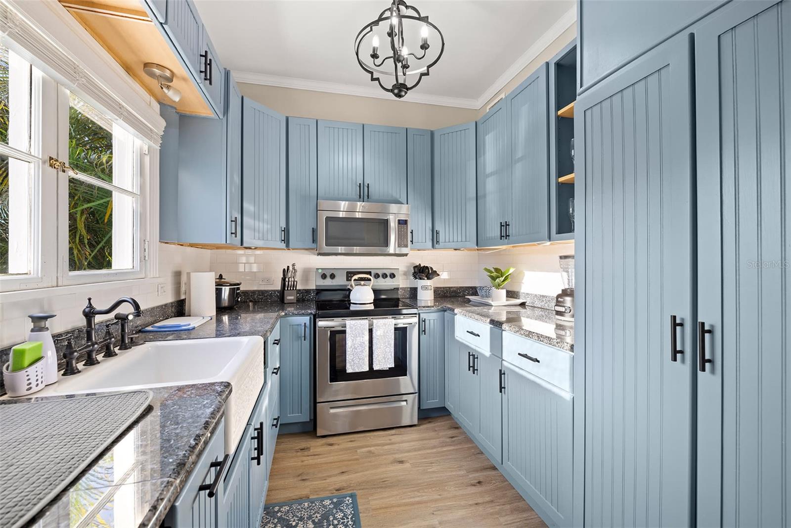 SUTHERLAND TOWN OF - Residential