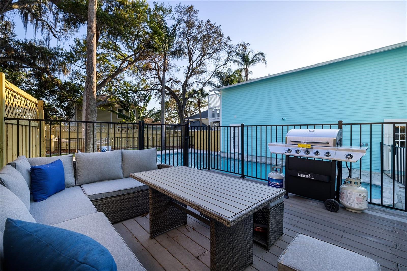 SUTHERLAND TOWN OF - Residential