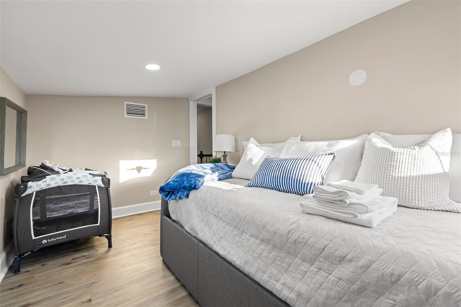 SUTHERLAND TOWN OF - Residential