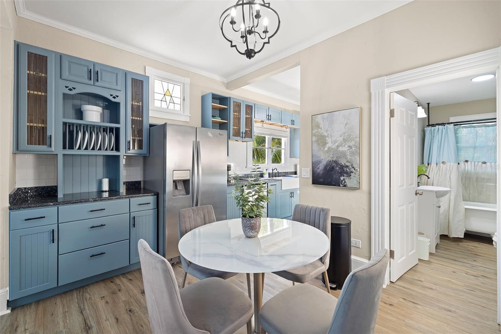 SUTHERLAND TOWN OF - Residential