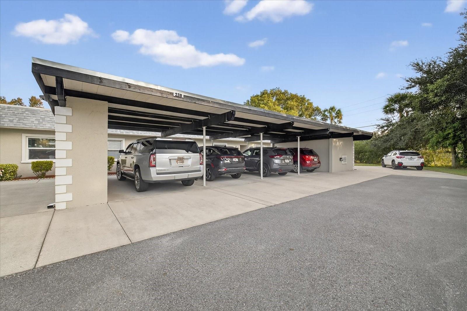 SEVEN SPRINGS VILLAS GOLF AND COUNTRY CLUB - Residential